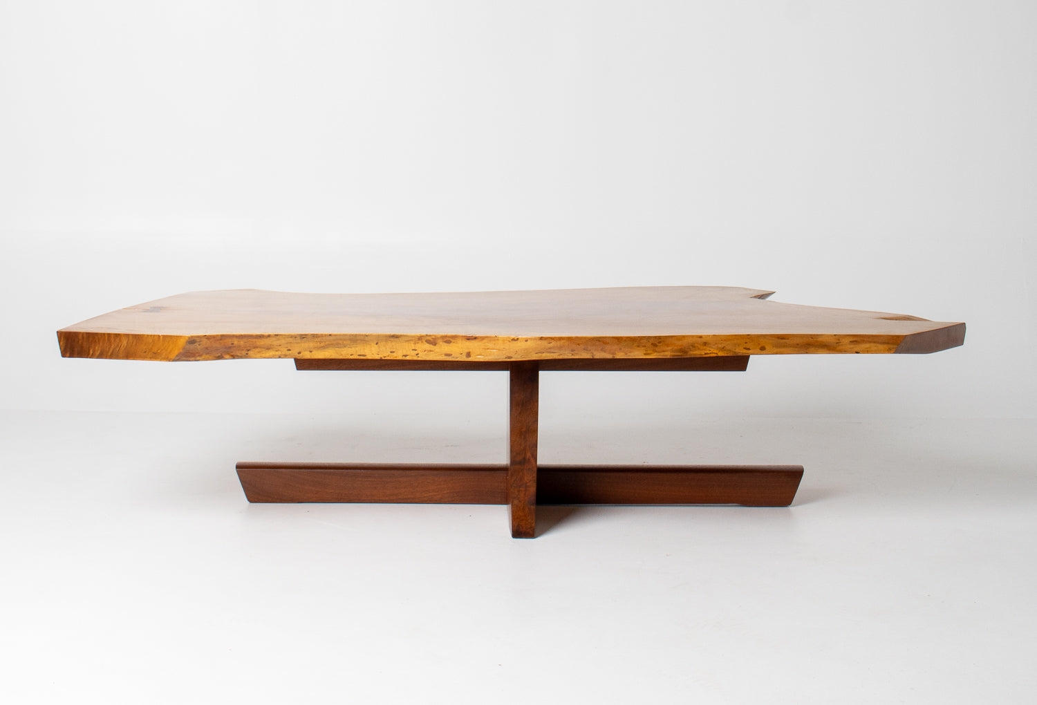 Nakashima Studio Craft Minguren I Coffee Table in English Walnut