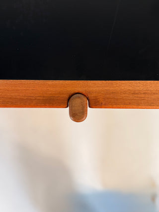 Hans Wegner Flip Top Coffee Table for Johannes Hansen – Teak, Oak, and Black Laminate