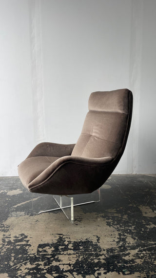 Vladimir Kagan's Erica High Back Lounge Chair