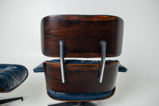 Early First Generation Eames 670/671 Lounge Chair & Ottoman in Brazilian Rosewood and Midnight Blue Leather