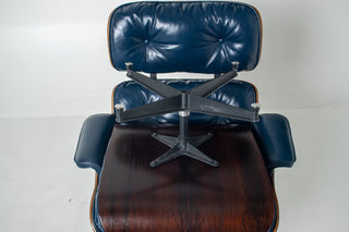 Early First Generation Eames 670/671 Lounge Chair & Ottoman in Brazilian Rosewood and Midnight Blue Leather