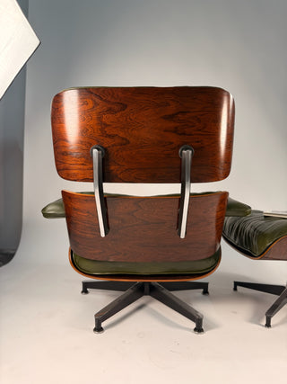 2nd Generation Rosewood Eames Lounge Chair 670/671 by Herman Miller