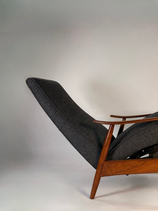 Milo Baughman Recliner 74 by Thayer Coggin