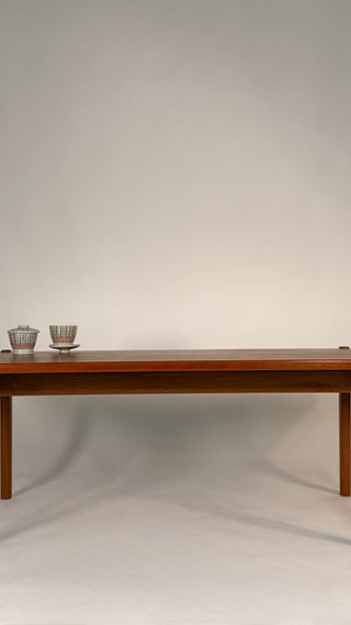 Hans Wegner Flip Top Coffee Table for Johannes Hansen – Teak, Oak, and Black Laminate