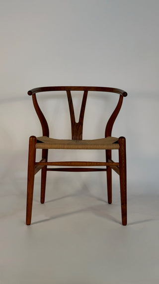 Pair of  Vintage Hans Wegner Wishbone Chairs for Carl Hansen