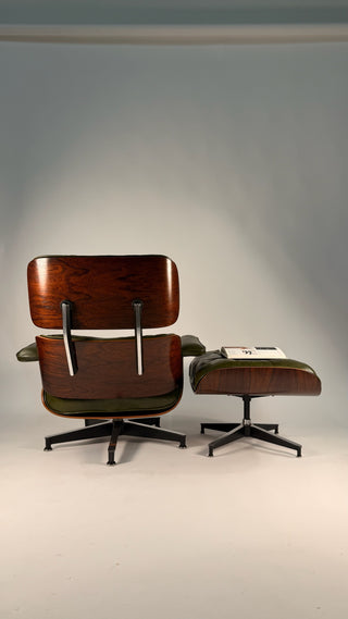 2nd Generation Rosewood Eames Lounge Chair 670/671 by Herman Miller