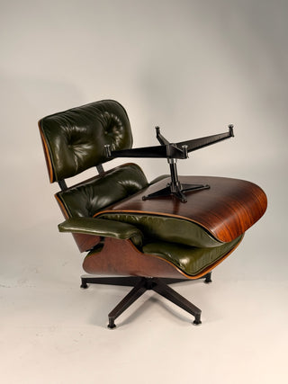 2nd Generation Rosewood Eames Lounge Chair 670/671 by Herman Miller