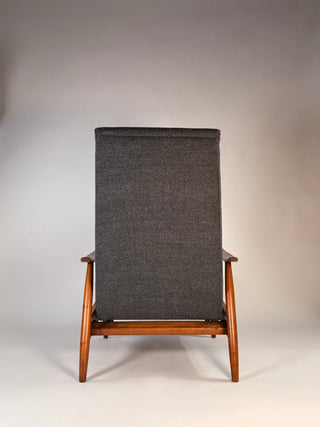 Milo Baughman Recliner 74 by Thayer Coggin