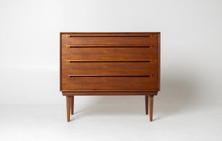Sven Ellekaer 4 drawer dresser in Teak
