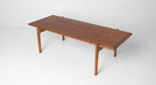 Hans Wegner Flip Top Coffee Table for Johannes Hansen – Teak, Oak, and Black Laminate