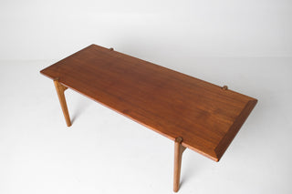 Hans Wegner Flip Top Coffee Table for Johannes Hansen – Teak, Oak, and Black Laminate