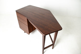 Bertha Schaefer Sculptural Walnut Desk for M. Singer & Sons, 1950s