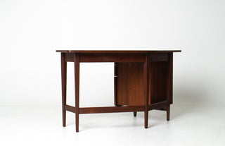 Bertha Schaefer Sculptural Walnut Desk for M. Singer & Sons, 1950s