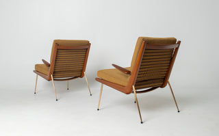 Pair of Boomrange Chairs by Peter Hvidt