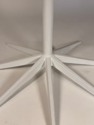 Richard Schultz Redwood Petal Dining Table for Knoll Circa 1960s