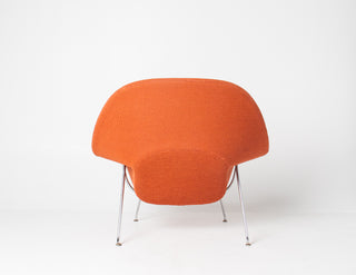 Eero Saarinen Large Womb Chair