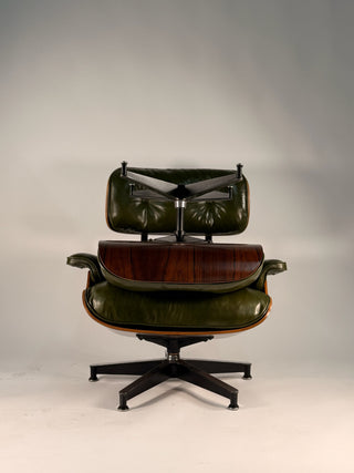 2nd Generation Rosewood Eames Lounge Chair 670/671 by Herman Miller