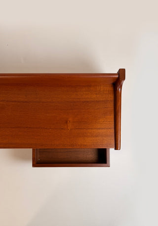 Floating Shelf by Børge Mogensen - Circa  1960s