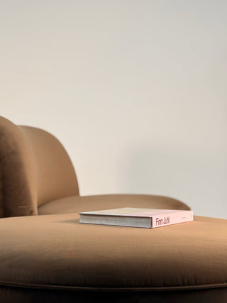 Vladimir Kagan Zoe Sofa