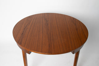Hans Olsen Expandable Roundette with Six Chairs