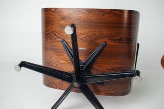 3rd generation Eames Lounge Chair in Brazilian Rosewood
