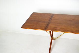 Hans Wegner AT-304 “Sabre Leg” Dining Table for Andreas Tuck, Denmark, 1950s