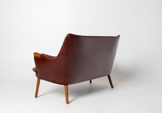 Hans Weger CH72 Sofa in Oxblood Leather