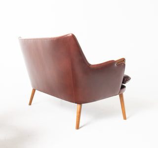 Hans Weger CH72 Sofa in Oxblood Leather