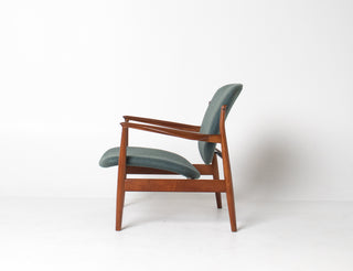 Finn Juhl Model 136 Lounge Chair for France & Son Circa 1950's