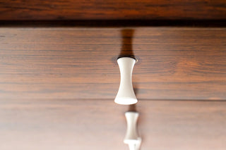 George Nelson Small Thin Edge “Apple Core” Drawer Pull – White Powder-Coated
