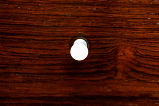 George Nelson Small Thin Edge “Apple Core” Drawer Pull – White Powder-Coated