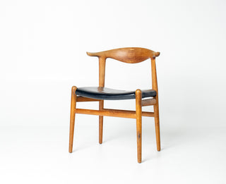 Hans Wegner Cow Horn Chair in Oak by Johannes Hansen - Available for Customer Upholstery