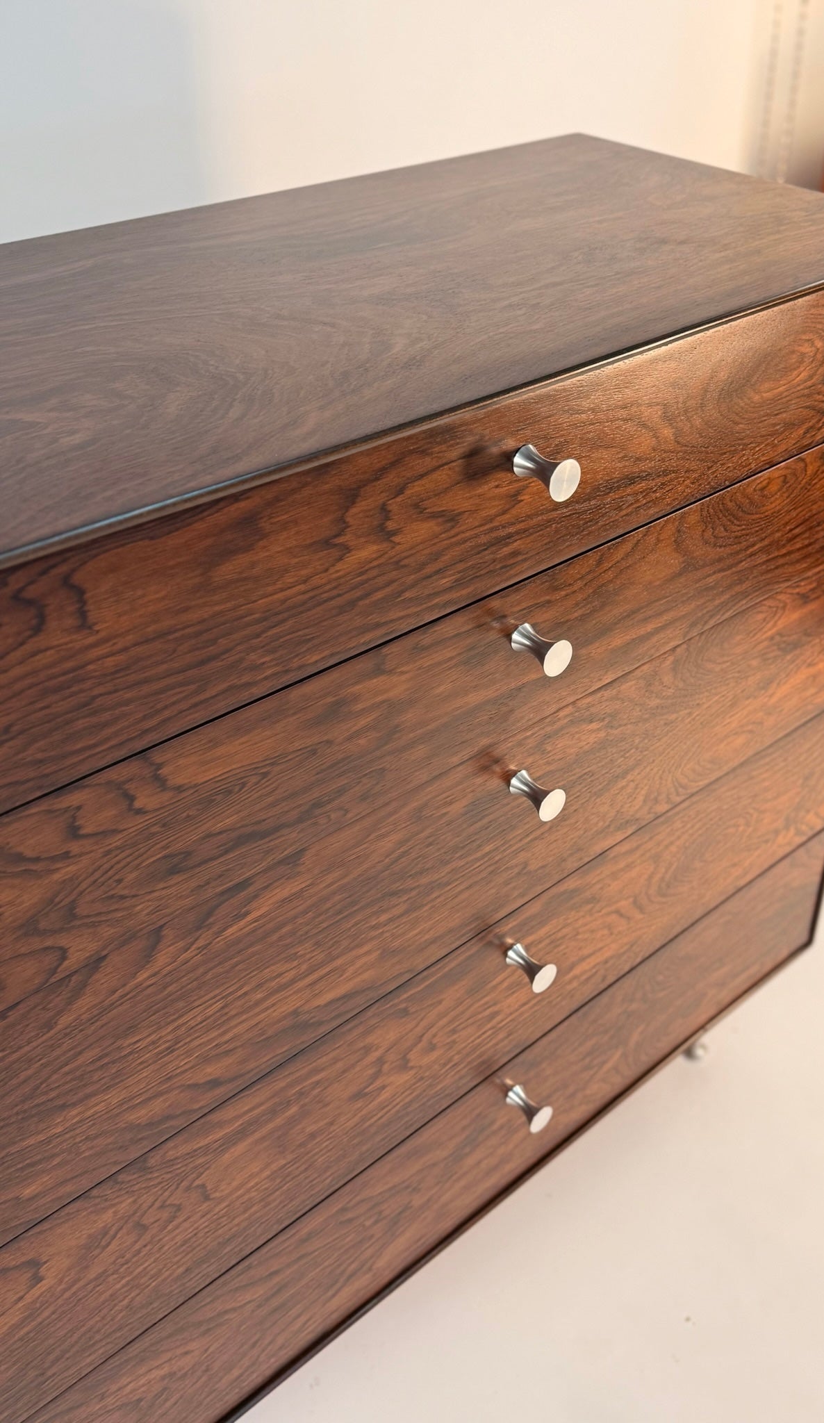 George Nelson Thin Edge “Apple Core” Drawer Pull – Solid Aluminum