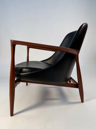 Rare Pair of Vintage Elizabeth Lounge Chairs by Ib Kofod Larsen