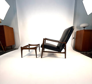 Ib Kofod-Larsen Recliner and Ottoman for Selig in Black Italian Leather