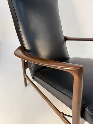 Ib Kofod-Larsen Recliner and Ottoman for Selig in Black Italian Leather