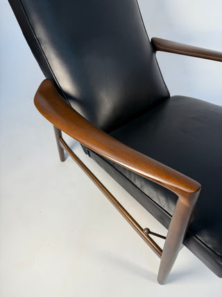 Ib Kofod-Larsen Recliner and Ottoman for Selig in Black Italian Leather