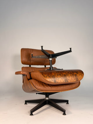 Early 3rd Generation Eames Lounge Chair and Ottoman in Rosewood & Tan Leather