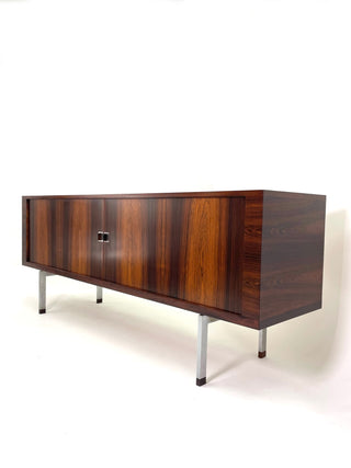 Rare Hans Wegner Presidential Rosewood Credenza for Ry Mobler RY-25