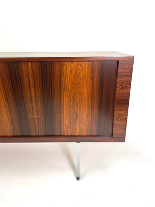 Rare Hans Wegner Presidential Rosewood Credenza for Ry Mobler RY-25