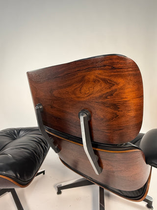 1st Generation Eames Lounge Chair in Rosewood with New Black Leather