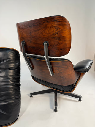 1st Generation Eames Lounge Chair in Rosewood with New Black Leather