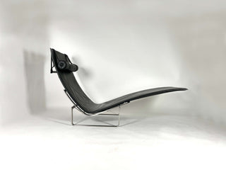 Poul Kjaerholm Chaise Lounge Model PK24 for Fritz Hansen