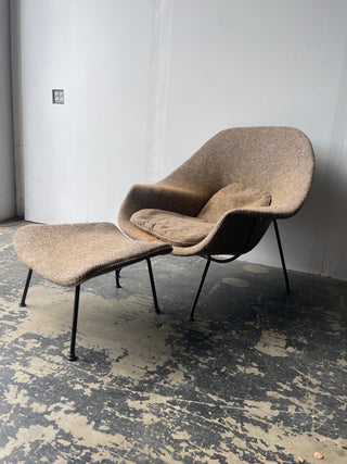 Early Womb Chair by Knoll