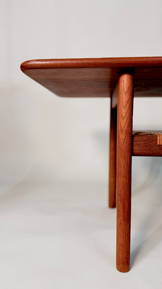 Hans J. Wegner Solid Teak Coffee Table Model AT-10 For Andreas Tuck