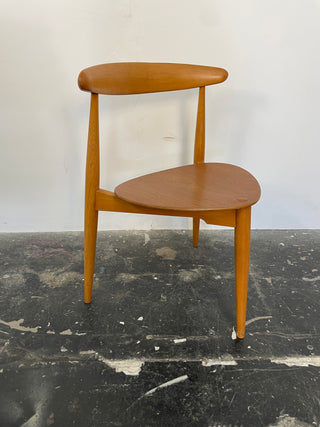 Heart Dining Table and Chairs by Hans Wegner for Fritz Hansen in Beech and Teak