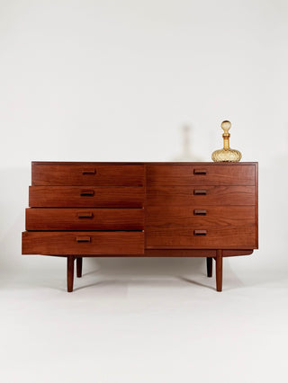 Børge Mogensen Teak Eight-Drawer Dresser – Danish Modern Masterpiece