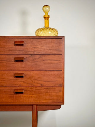 Børge Mogensen Teak Eight-Drawer Dresser – Danish Modern Masterpiece