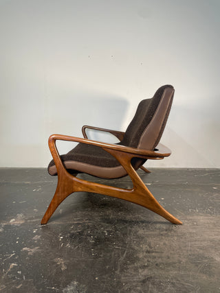 Vladmir Kagan Contour Loveseat Sofa and Ottoman