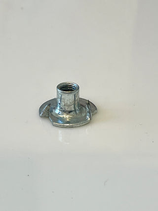 Eames Lounge Chair 670 / 671 Metal Fastener for Base